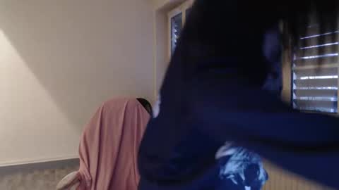 missthon online show from 17, 1, 2025