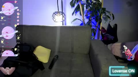 Snapshot of missvalery1 chatting on 11, 12, 2024 missvalery1 online show from 11, 12, 2024