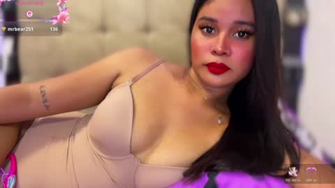 Miss. Thalia online show from 14, 7, 2026