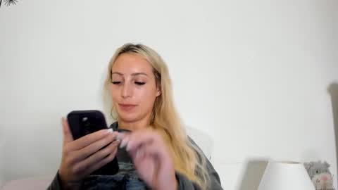 Missy matrix online show from 20, 12, 2025