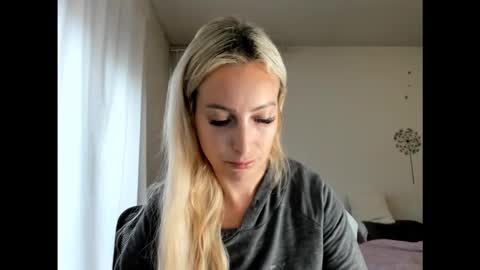 Missy matrix online show from 23, 12, 2025