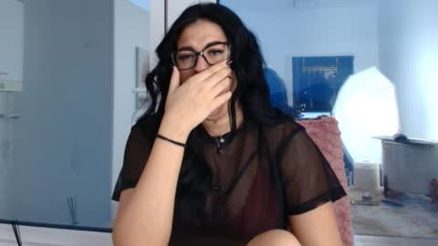 missyscarlet online show from 2, 4, 2026