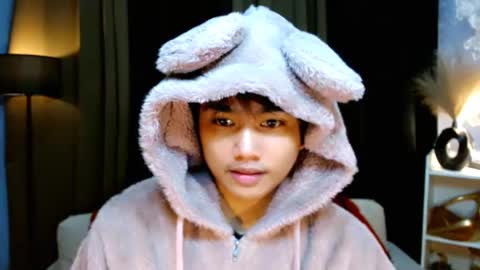 SAINT SACHI  will make your day  online show from 8, 12, 2024