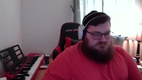 mistermac935 online show from 16, 12, 2024