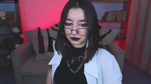 Marcelline online show from 11, 9, 2025