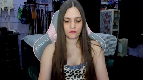 Dirty Priest and Ivi online show from 1, 2, 2025