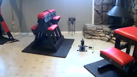 Snapshot of mistressc365 chatting on 12, 12, 2024 Mistress C and bitch boy online show from 12, 12, 2024