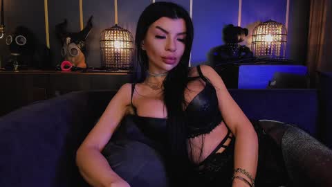 Snapshot of mistresselenia chatting on 9, 12, 2024 Elenia online show from 9, 12, 2024