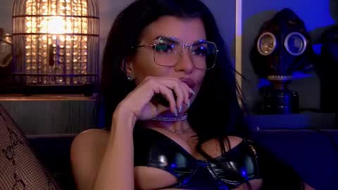 Snapshot of mistresselenia chatting on 18, 10, 2025 Elenia online show from 18, 10, 2025