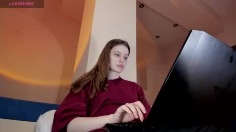 mistresselizy online show from 2, 4, 2026