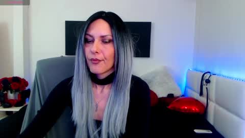 MistressEvelyn  online show from 28, 2, 2025