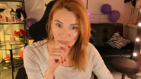 MistyBarnes NONUDE MODEL online show from 12, 12, 2024