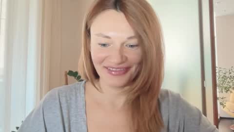 MistyBarnes NONUDE MODEL online show from 21, 3, 2026