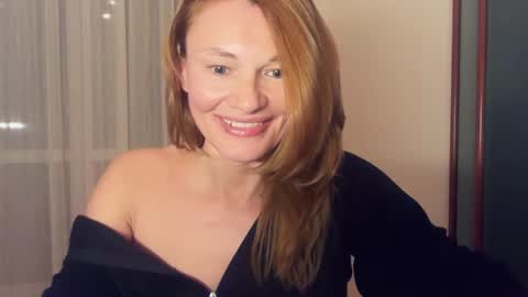 MistyBarnes NONUDE MODEL online show from 19, 4, 2026
