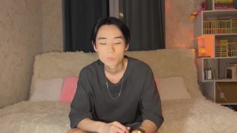 Johnny online show from 3, 10, 2025