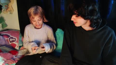 Naomi and Nekorii online show from 21, 5, 2026
