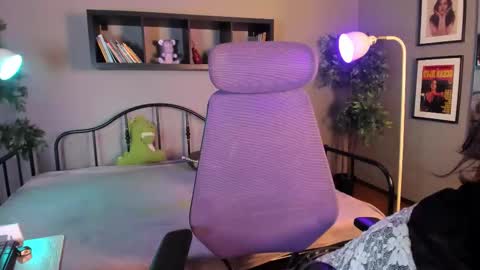 miyuki_wolf online show from 13, 3, 2026