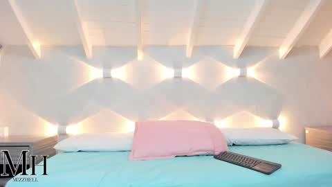 mizzhell_ online show from 1, 10, 2025