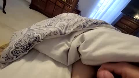 Snapshot of mjcelt35 chatting on 4, 3, 2026 Mike online show from 4, 3, 2026