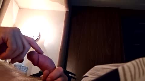 mjolnirandazzarra online show from 14, 12, 2025