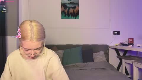 alice and ray online show from 12, 4, 2026