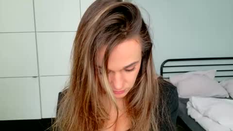 mmminnie online show from 11, 2, 2026