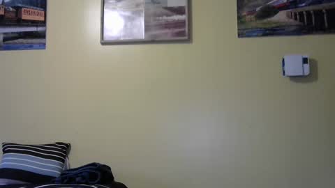 Snapshot of mmr45 chatting on 4, 1, 2025 mmr45 online show from 4, 1, 2025