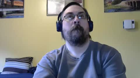 Snapshot of mmr45 chatting on 9, 2, 2025 mmr45 online show from 9, 2, 2025