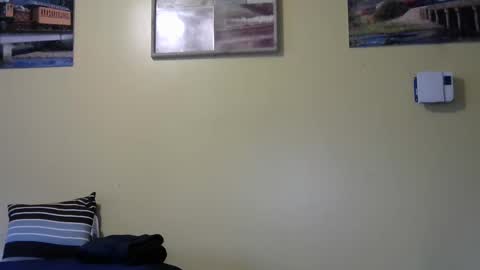 Snapshot of mmr45 chatting on 19, 2, 2025 mmr45 online show from 19, 2, 2025