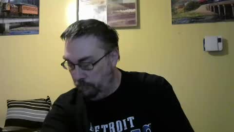 Snapshot of mmr45 chatting on 24, 10, 2025 mmr45 online show from 24, 10, 2025