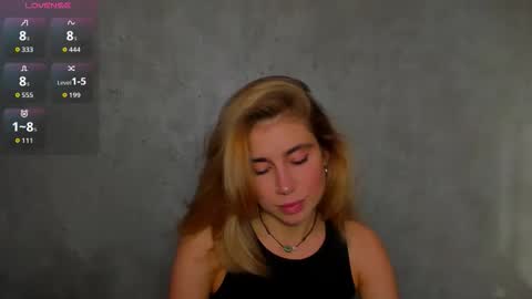 Snapshot of moanamo chatting on 1, 2, 2026 Princess Moana online show from 1, 2, 2026