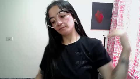 Snapshot of mocca_117 chatting on 2, 6, 2026 Sam online show from 2, 6, 2026