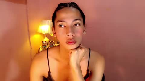 Mocha Locca  online show from 27, 2, 2025