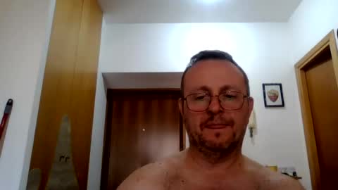 Snapshot of modesto1969 chatting on 5, 7, 2026 modesto1969 online show from 5, 7, 2026
