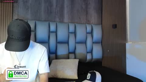 mohamed_malik online show from 25, 4, 2026