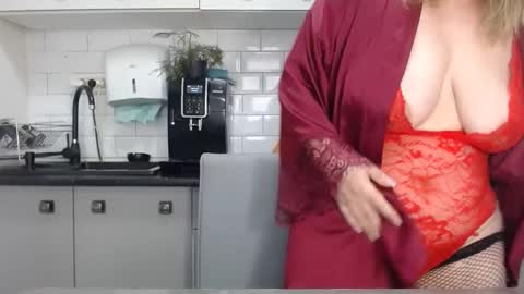 erika online show from 1, 2, 2025