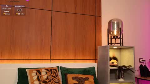 moliqin online show from 24, 4, 2026