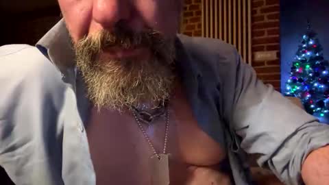 molitsrymale69 online show from 20, 12, 2025