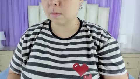 Hey Guys  Im Mollie online show from 17, 12, 2024