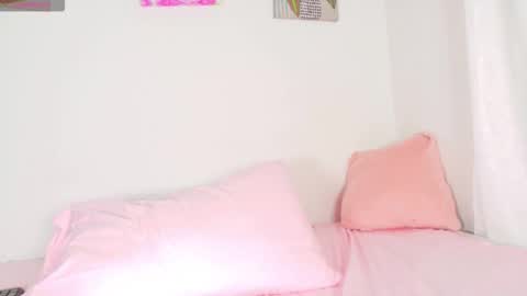 molly come and have fun online show from 6, 1, 2026