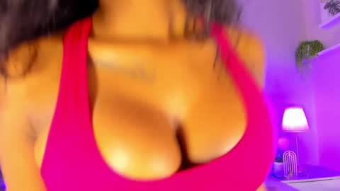 Snapshot of molly_jackson chatting on 18, 2, 2025 Molly Jackson online show from 18, 2, 2025