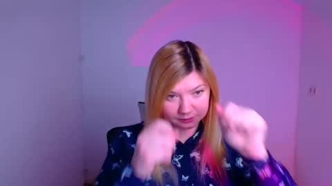 Molly online show from 1, 2, 2025