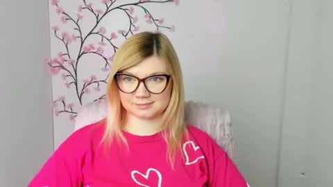 Snapshot of molly_moree chatting on 13, 2, 2026 Molly online show from 13, 2, 2026