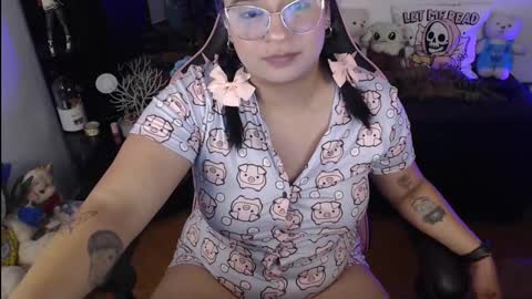 Molly online show from 15, 1, 2025