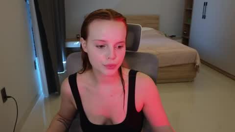 Molly online show from 14, 4, 2026