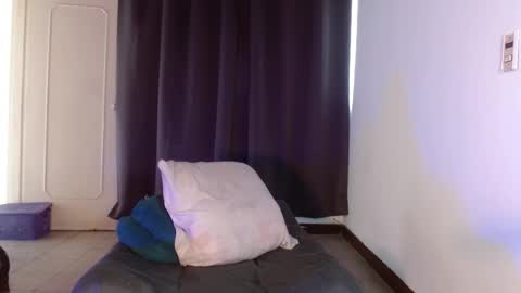  MOLLY  GUNSG online show from 23, 5, 2026