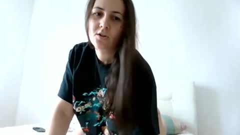 Snapshot of mollyhayness chatting on 31, 3, 2026 Molly online show from 31, 3, 2026