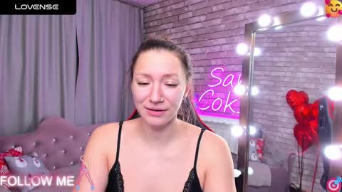 hi im Molly heregreat boobs big heart  warm pussy  online show from 2, 3, 2025