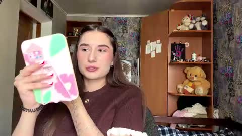 Snapshot of mollyqueen18 chatting on 10, 7, 2026 Molly online show from 10, 7, 2026
