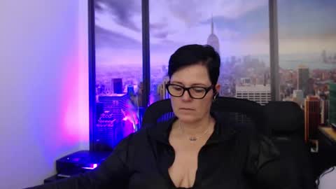 MollySun Nina Randmann online show from 14, 12, 2024